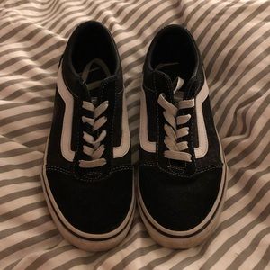 Black Low-top Vans